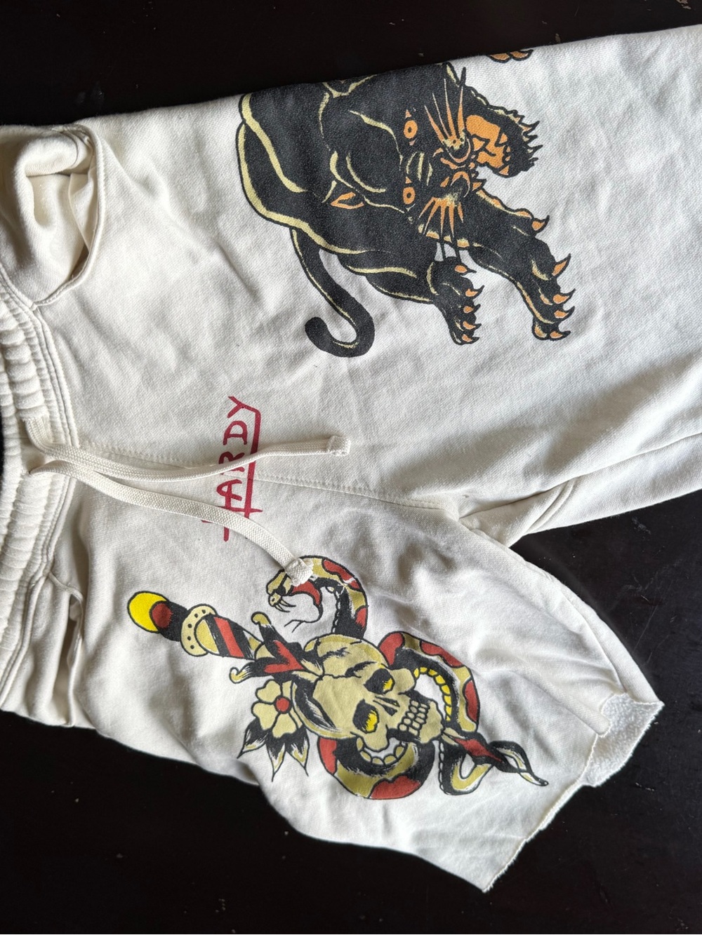 Ed hardy sweat shorts (fit like M)